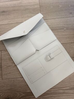 Glass ladder co grey large padfolio